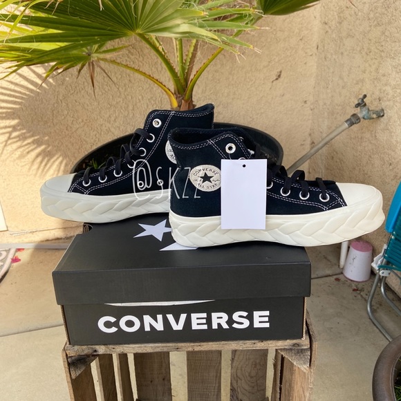 Converse Suede Cable Platforms - Picture 3 of 5